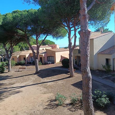 Studio Renove Dans Residence De Vacances Avec Grande Piscine Chauffee, Parking Et Terrasse Agde Eksteriør billede